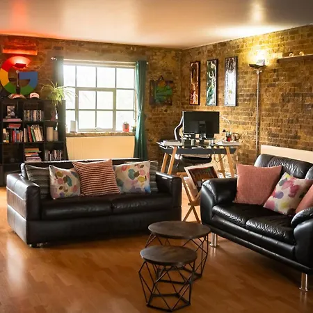 Loft Style Apartment Near O2, Abba Voyage, Excel Londra Esterno foto