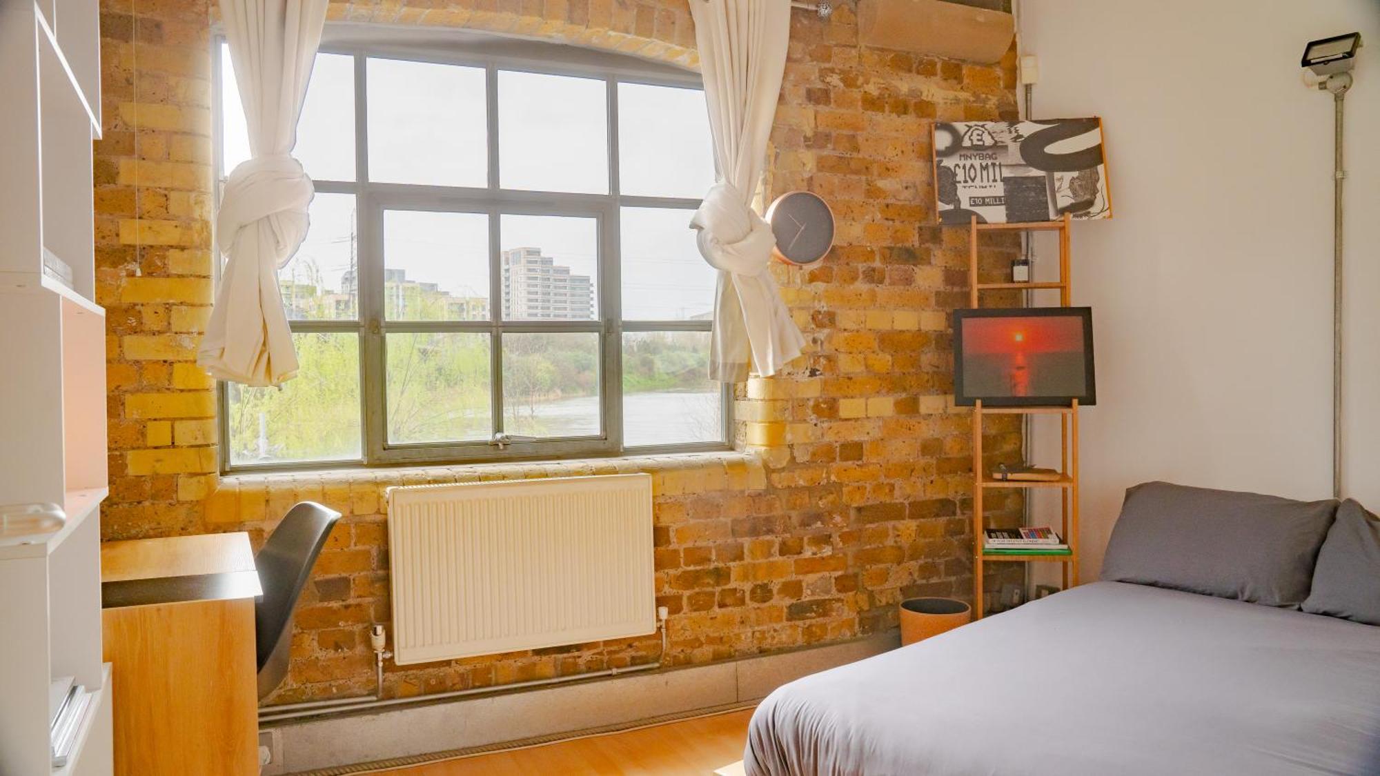 Loft Style Near O2, Abba Voyage, Excel * Londra
