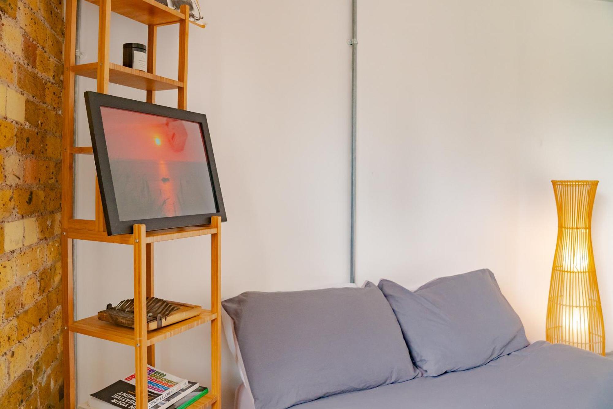Loft Style Near O2, Abba Voyage, Excel * Londra